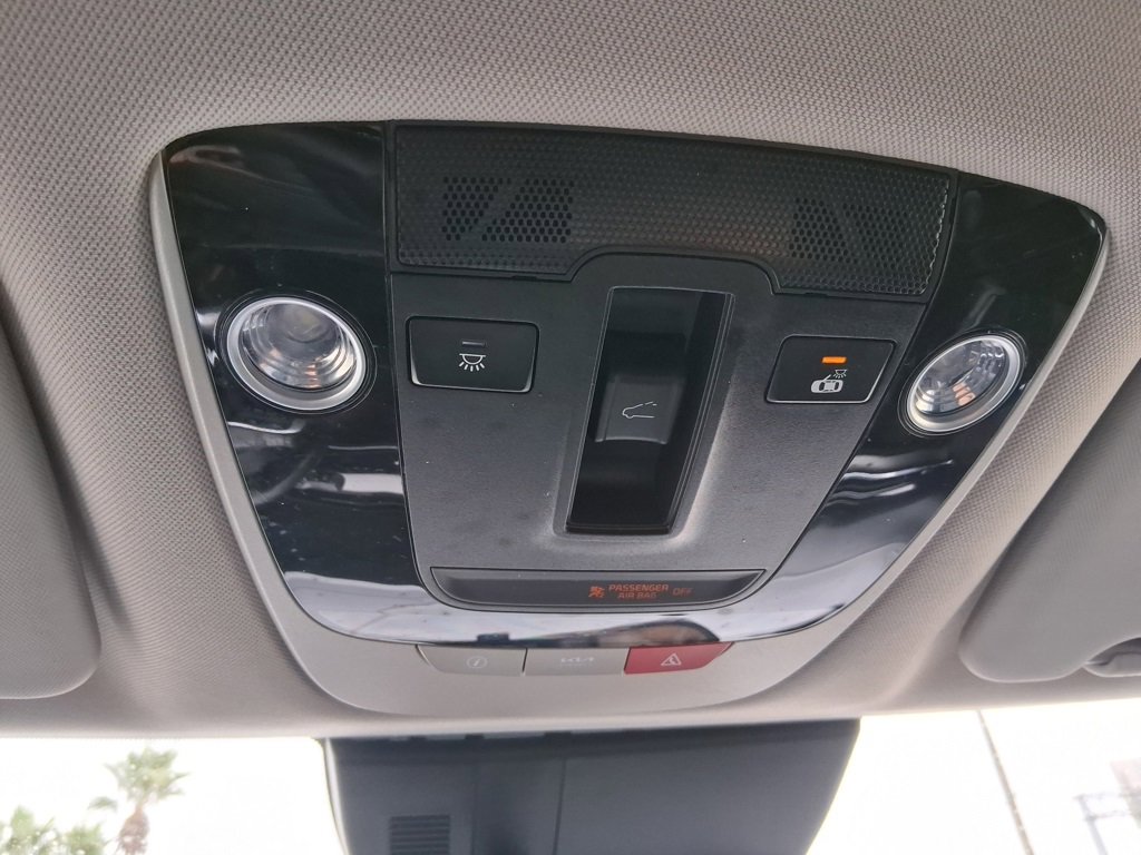 Used 2023 Kia Sportage SX image 24