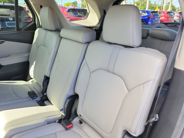 Certified 2025 Honda Pilot EX-L image 12