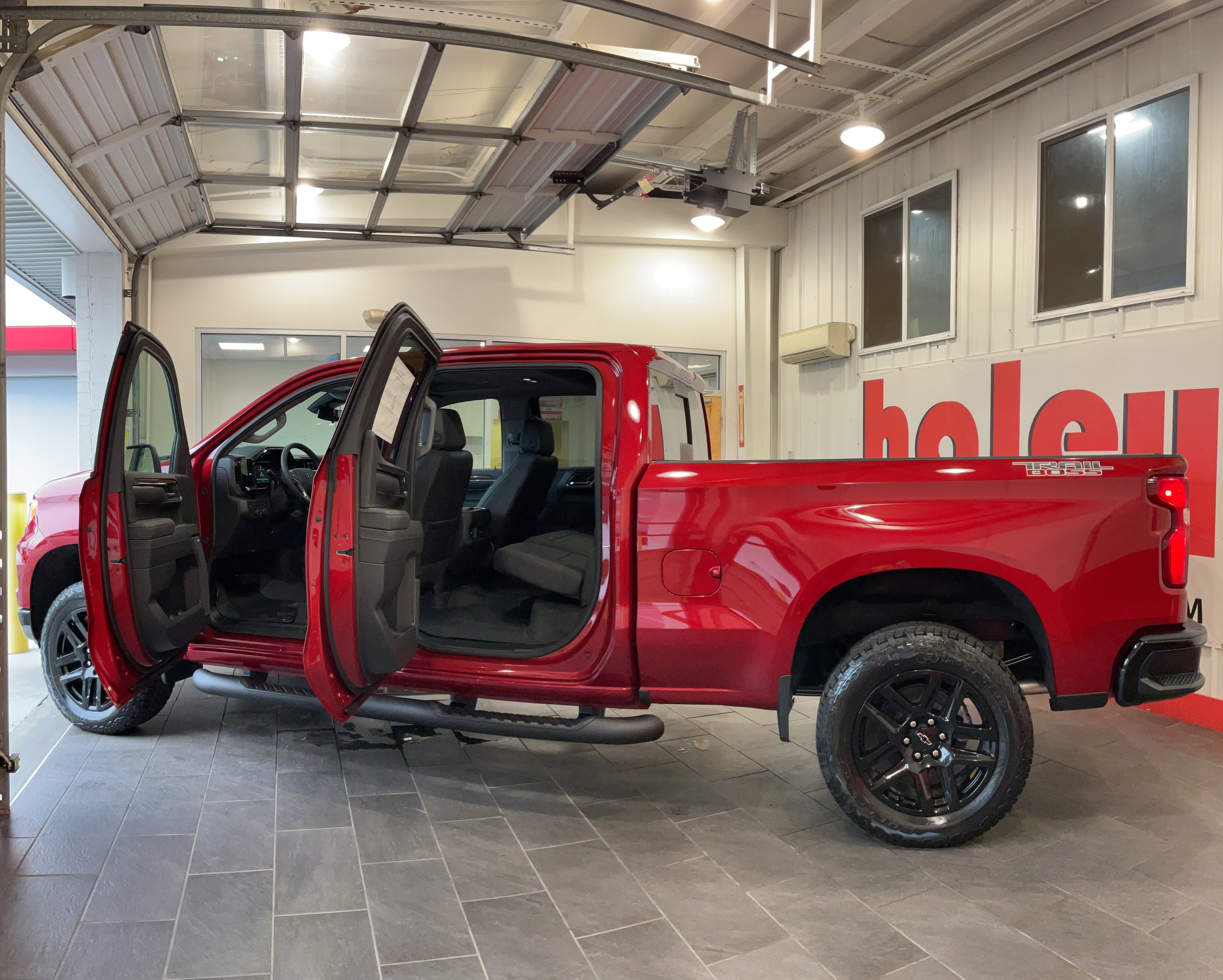 New 2026 Chevrolet Silverado 1500 LT Trail Boss w/ Convenience Package II image 14