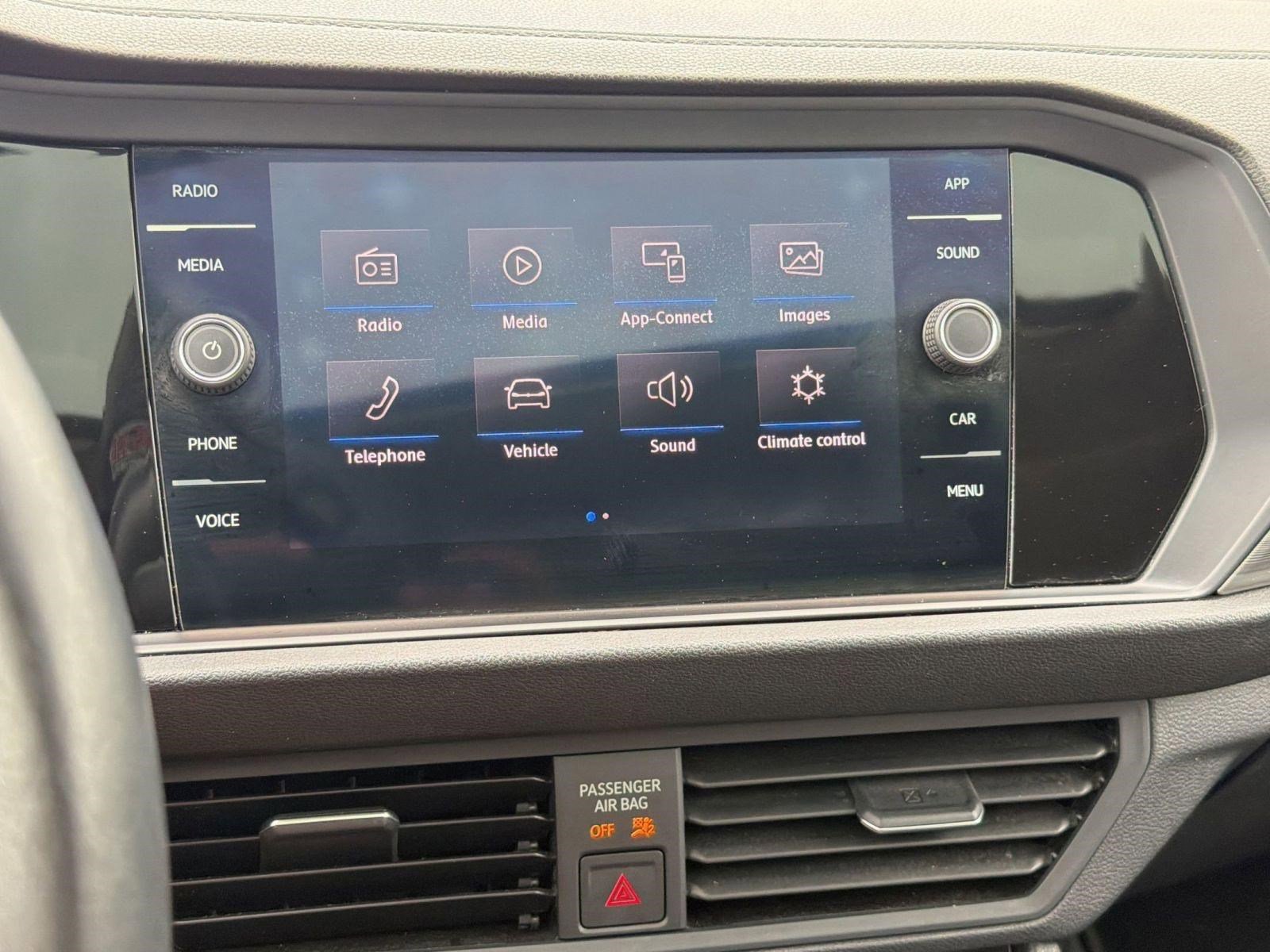 Used 2019 Volkswagen Jetta SEL FWD image 21