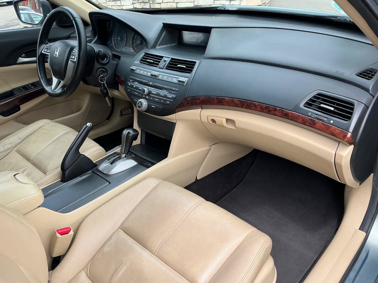 Used 2010 Honda Crosstour EX-L image 9
