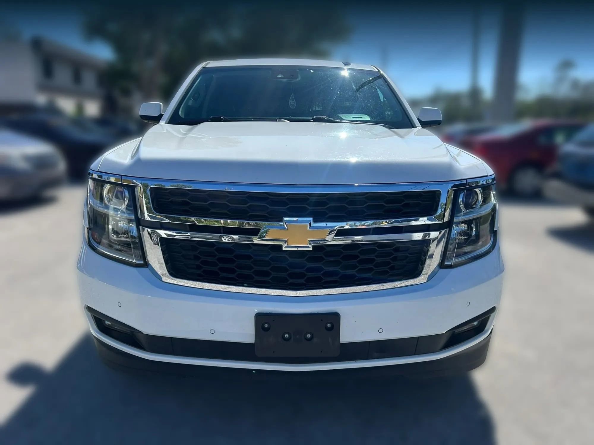 Used 2017 Chevrolet Suburban LT RWD image 9
