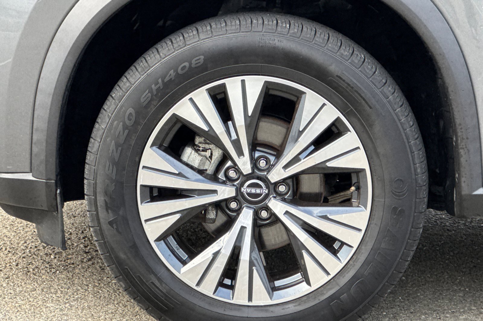 Certified 2023 Nissan Rogue SV image 32