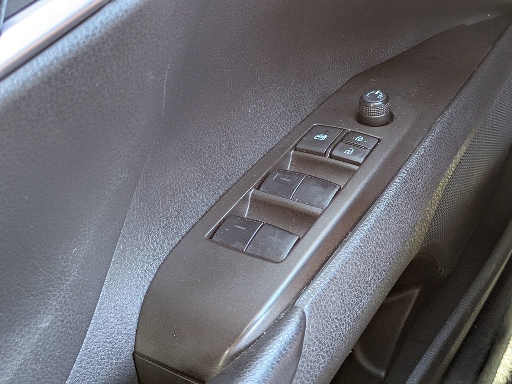 Used 2023 Toyota Camry SE w/ Cold Weather Package AWD/4WD image 23