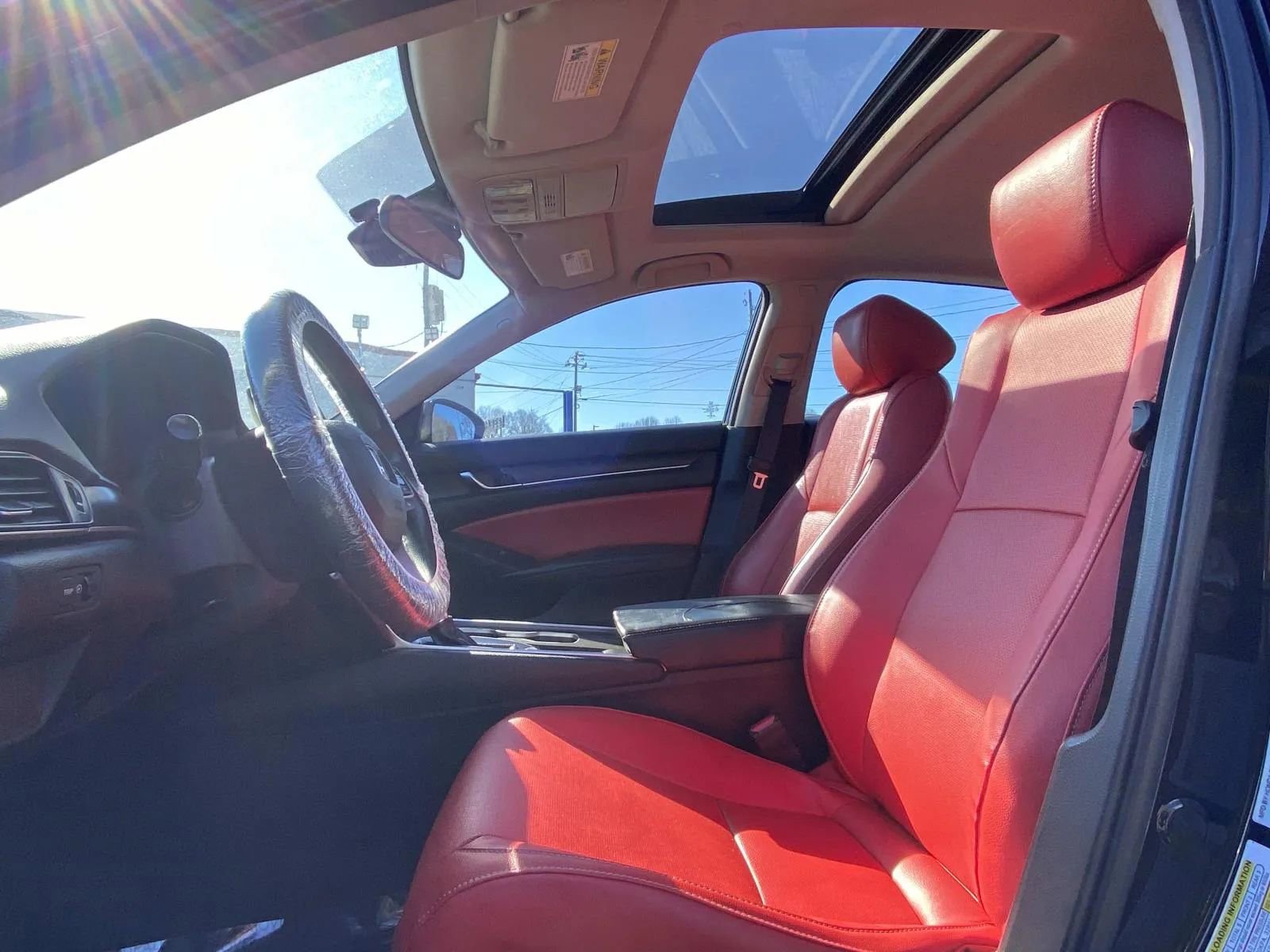 Used 2018 Honda Accord EX image 15