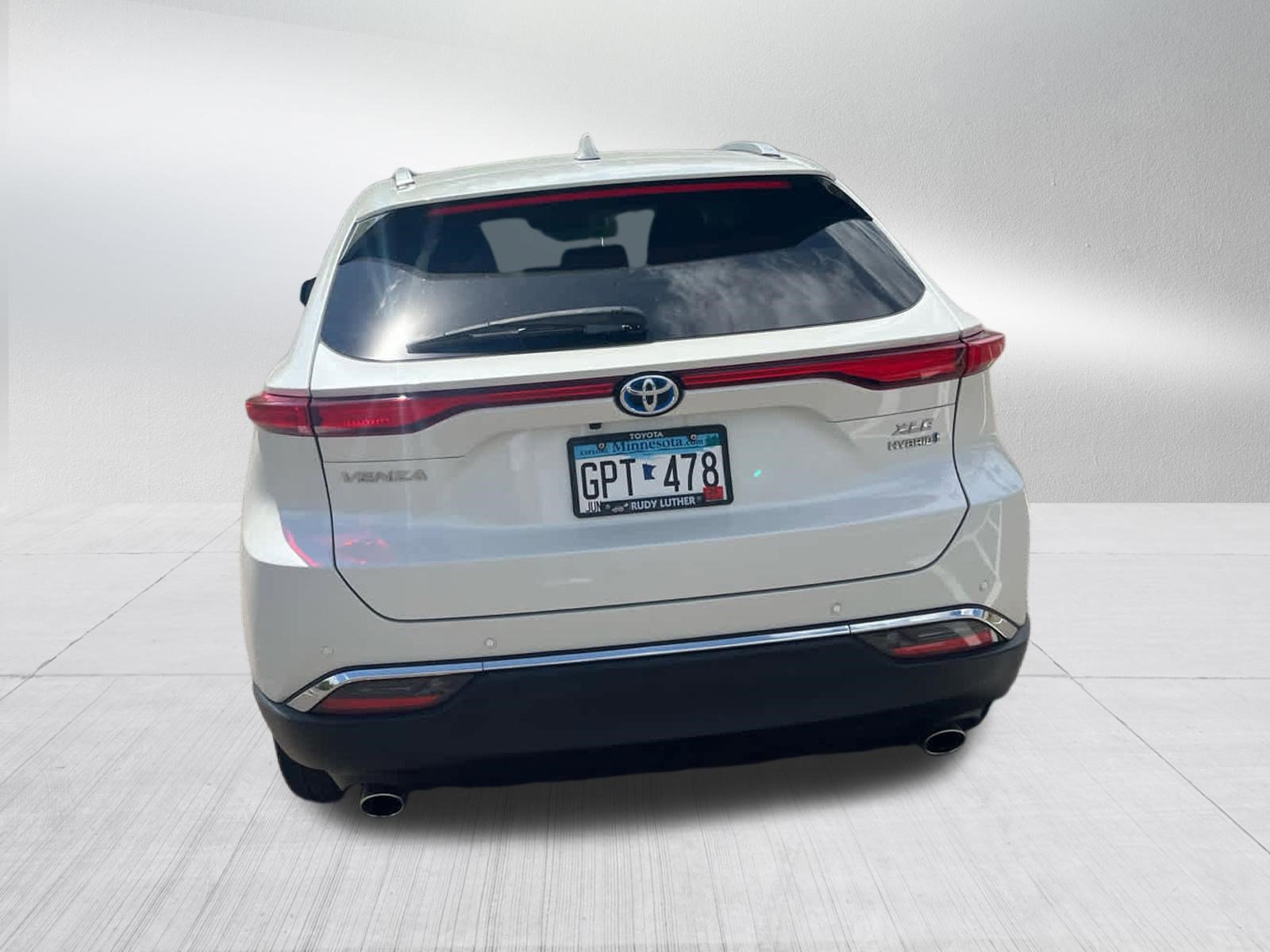 Used 2021 Toyota Venza XLE w/ Softex Package AWD/4WD image 5