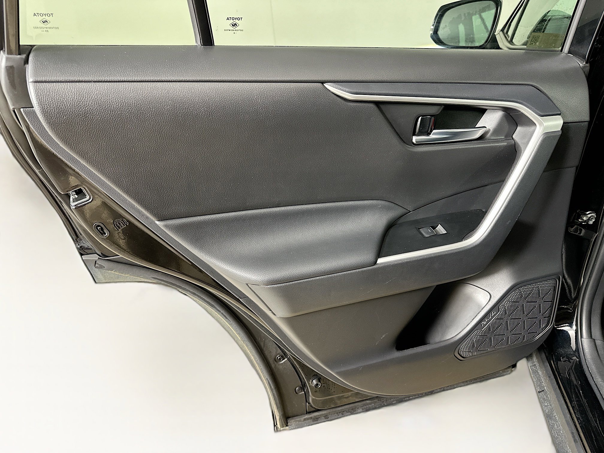 Used 2024 Toyota RAV4 XLE image 26