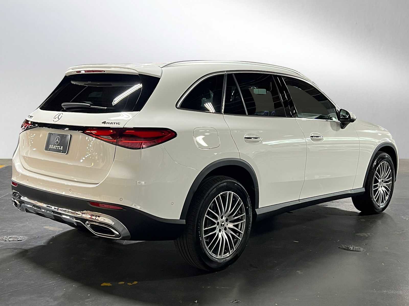 New 2025 Mercedes-Benz GLC 300 4MATIC image 7