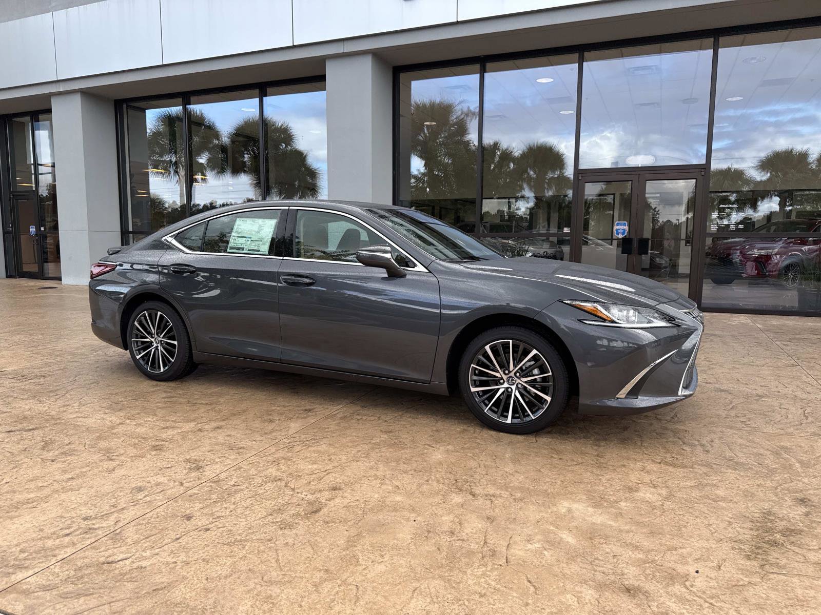 New 2025 Lexus ES 300h w/ Premium Package