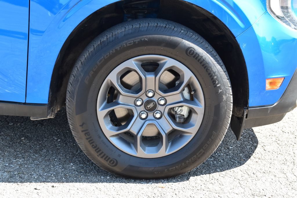 Certified 2025 Ford Maverick XLT w/ Equipment Group 302A AWD/4WD image 4