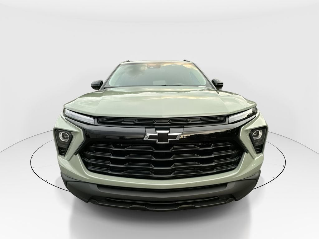 New 2026 Chevrolet TrailBlazer LT w/ Midnight Edition FWD image 3
