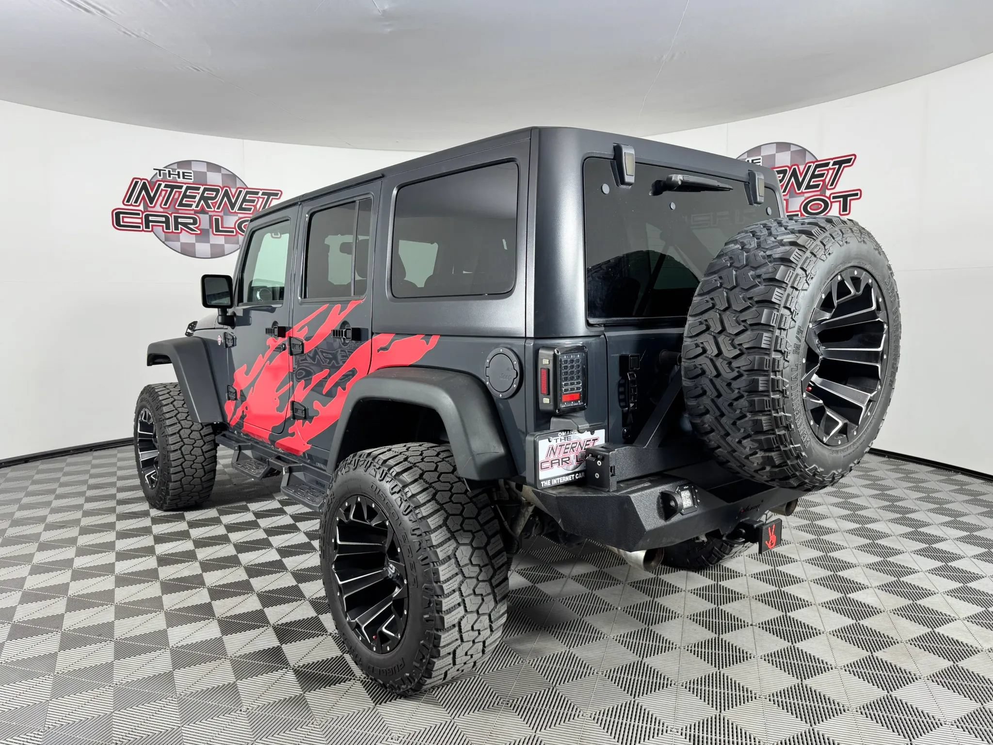 Used 2016 Jeep Wrangler Unlimited Rubicon AWD/4WD image 5