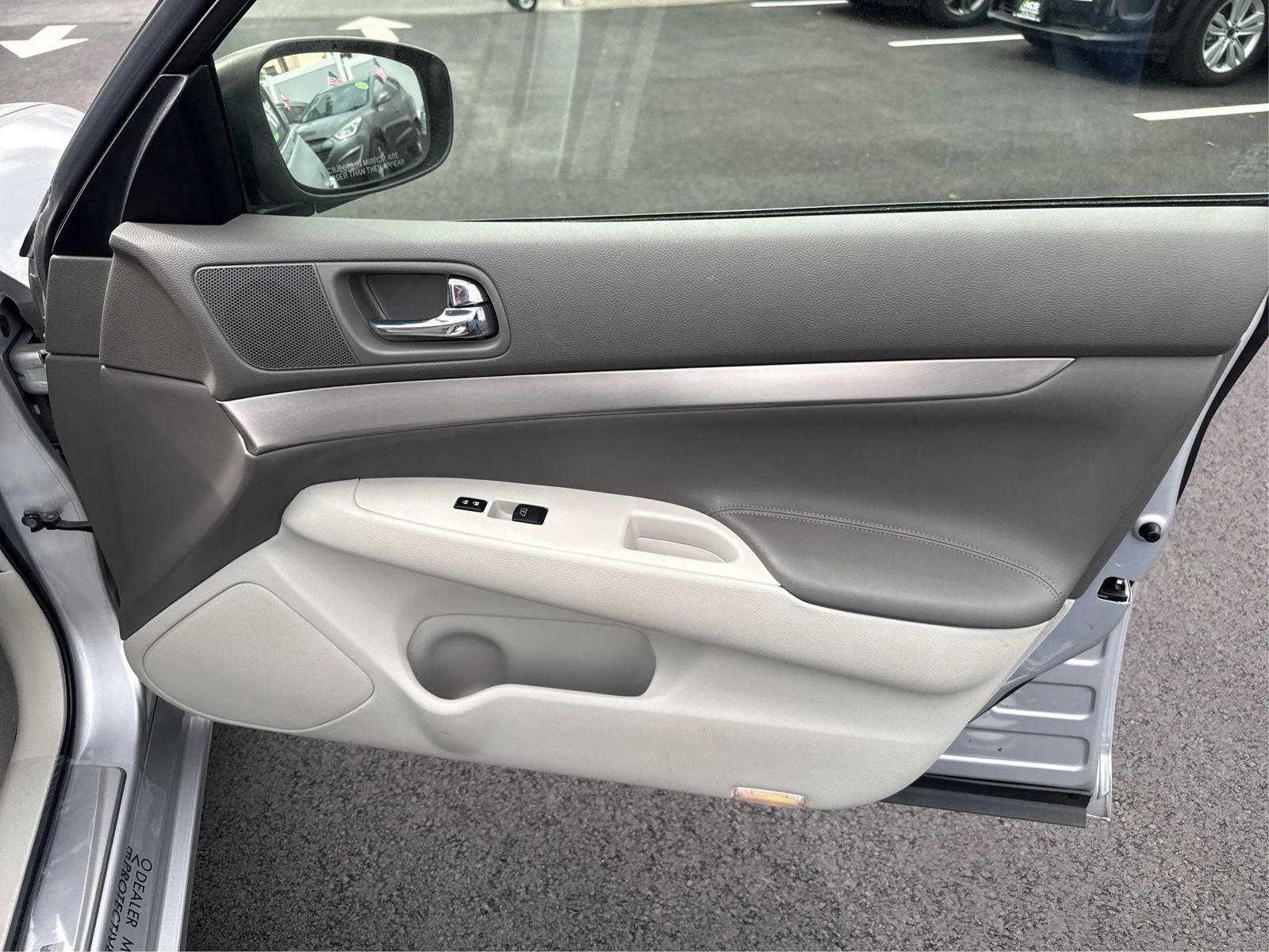 Used 2015 INFINITI Q40 AWD w/ Moonroof Package image 20