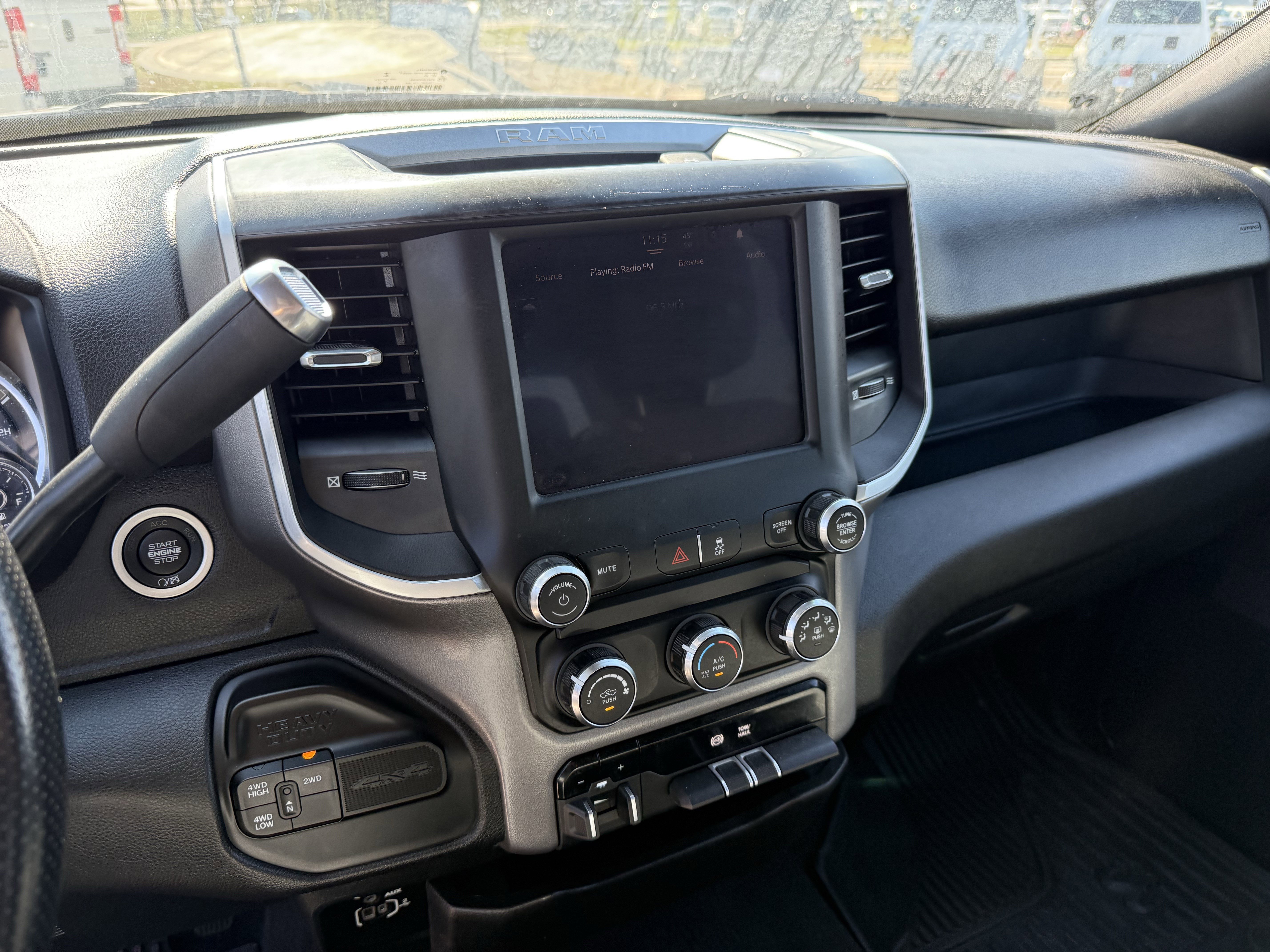 Used 2022 RAM 2500 Big Horn w/ Cold Weather Group image 19