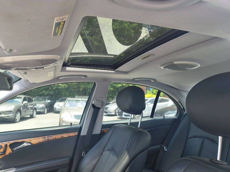 Used 2006 Mercedes-Benz E 350 Sedan image 13