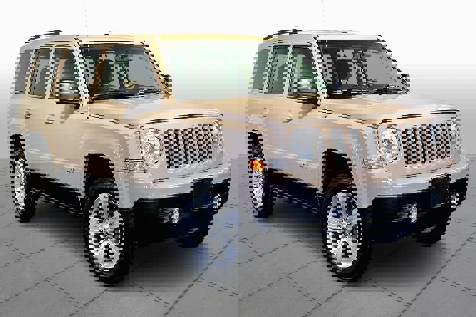 Used 2017 Jeep Patriot Latitude image 3