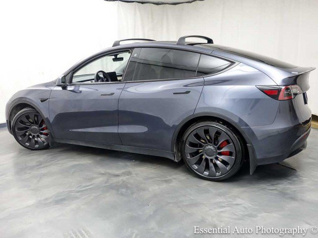 Used 2023 Tesla Model Y Performance AWD/4WD image 8