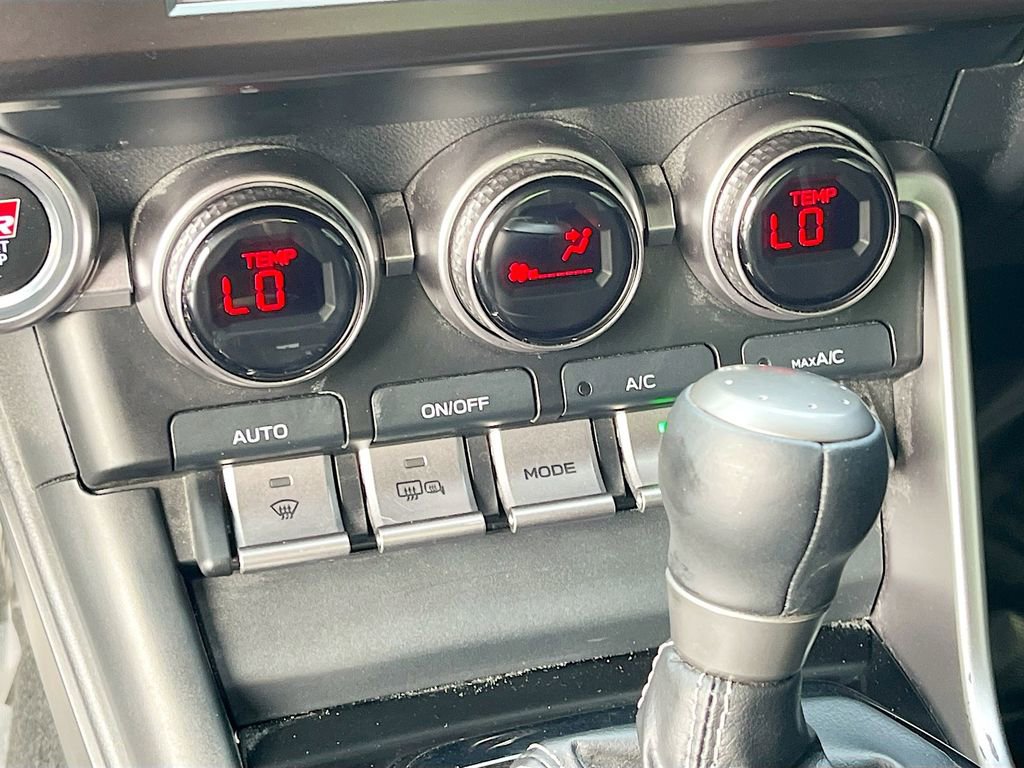 Used 2025 Toyota GR86 Premium w/ ALL Weather Mat Package (TMS) image 15