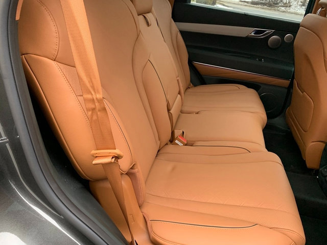 Used 2025 Genesis GV80 2.5T Prestige image 14