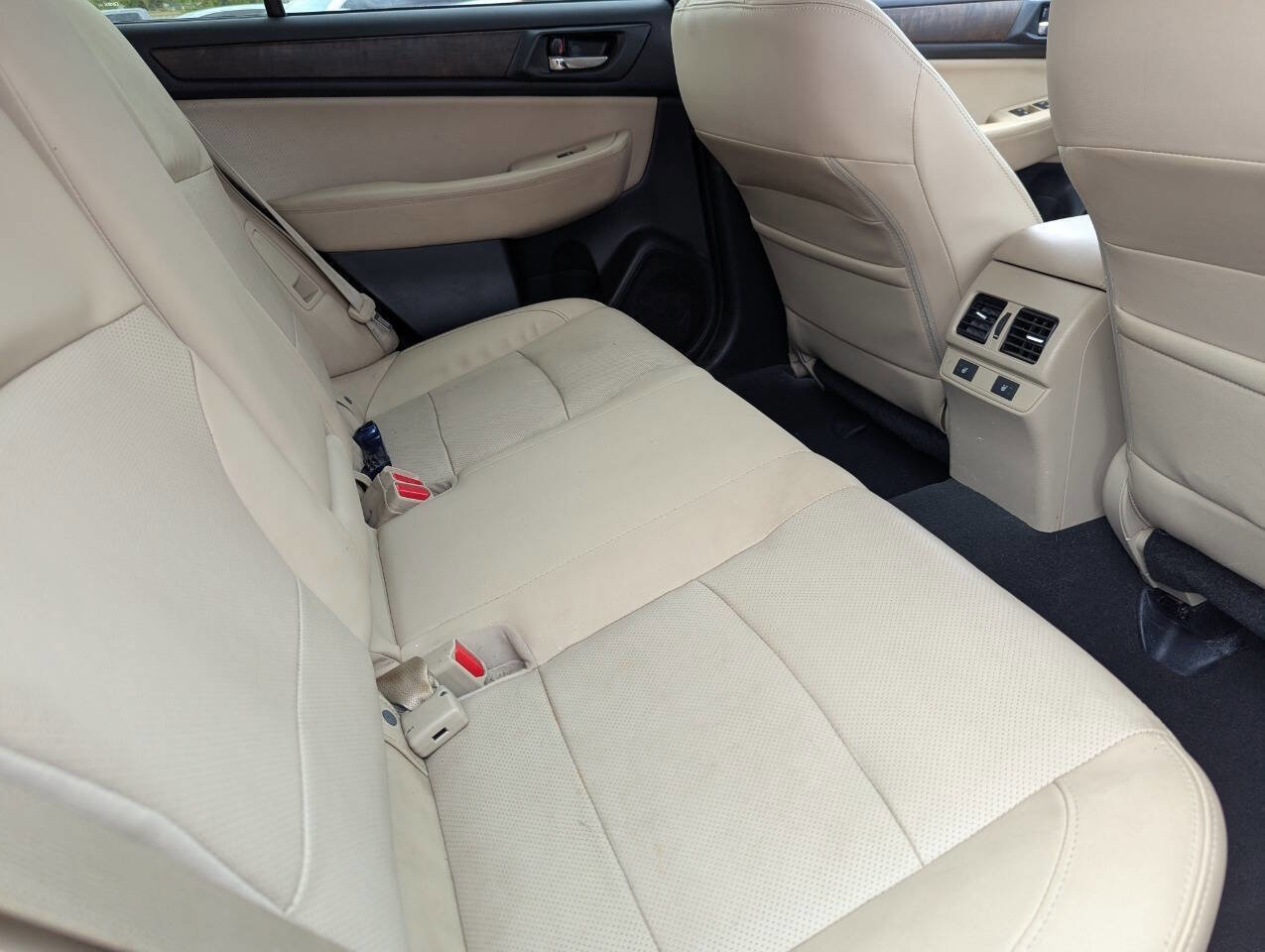 Used 2015 Subaru Outback 2.5i Limited image 13