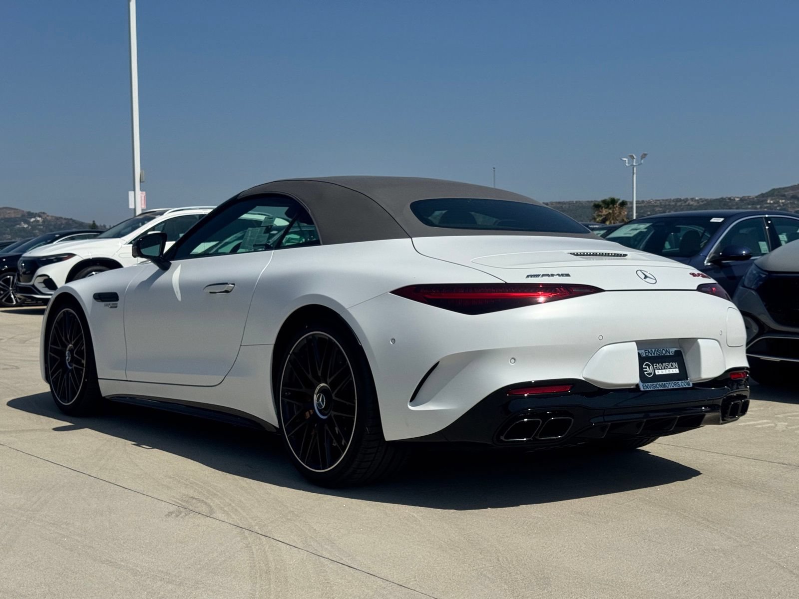 New 2026 Mercedes-Benz SL 63 AMG S e Performance 4MATIC image 10