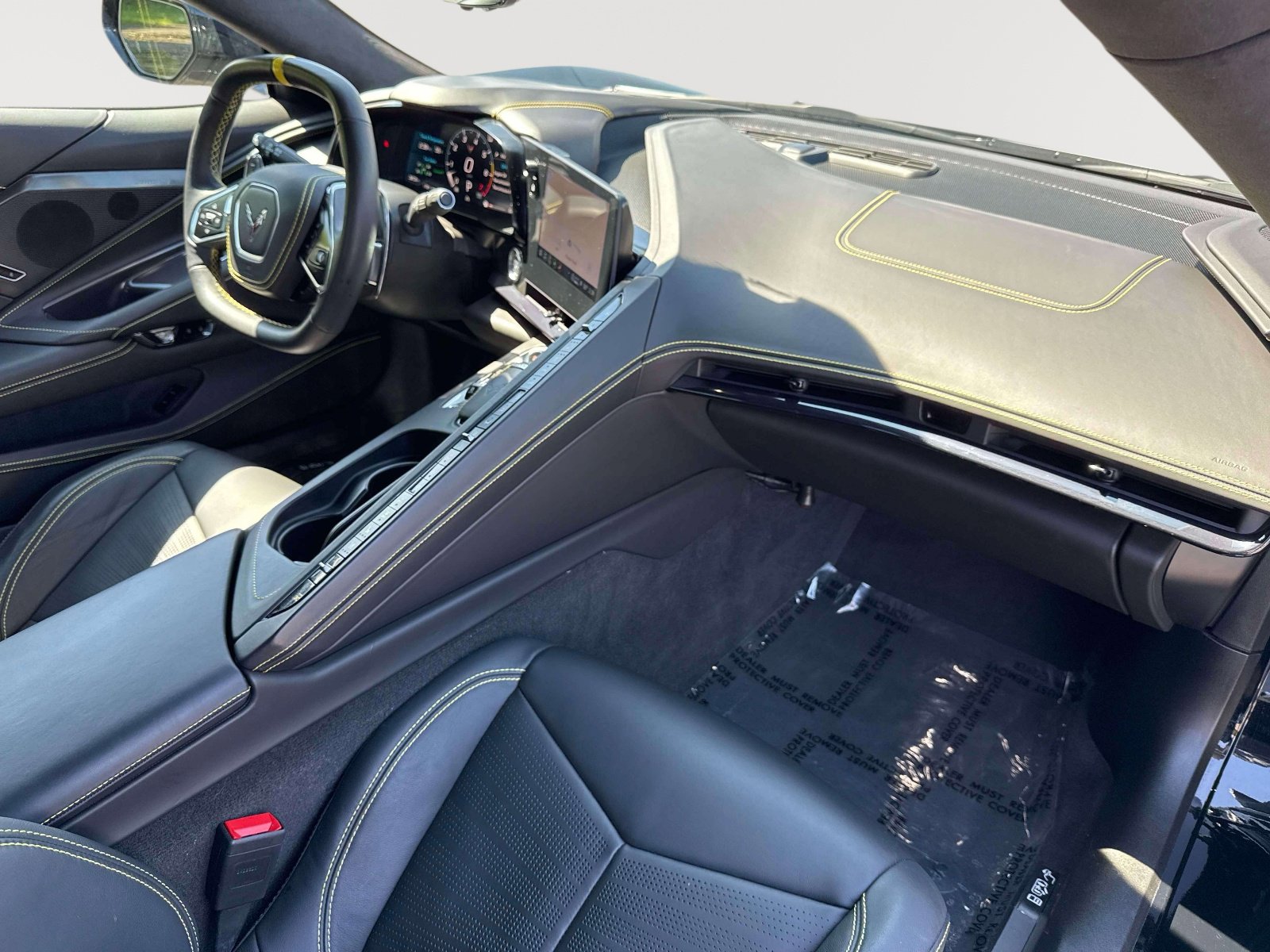 Used 2023 Chevrolet Corvette Stingray Premium Cpe w/ Stealth Interior Trim Package RWD image 32
