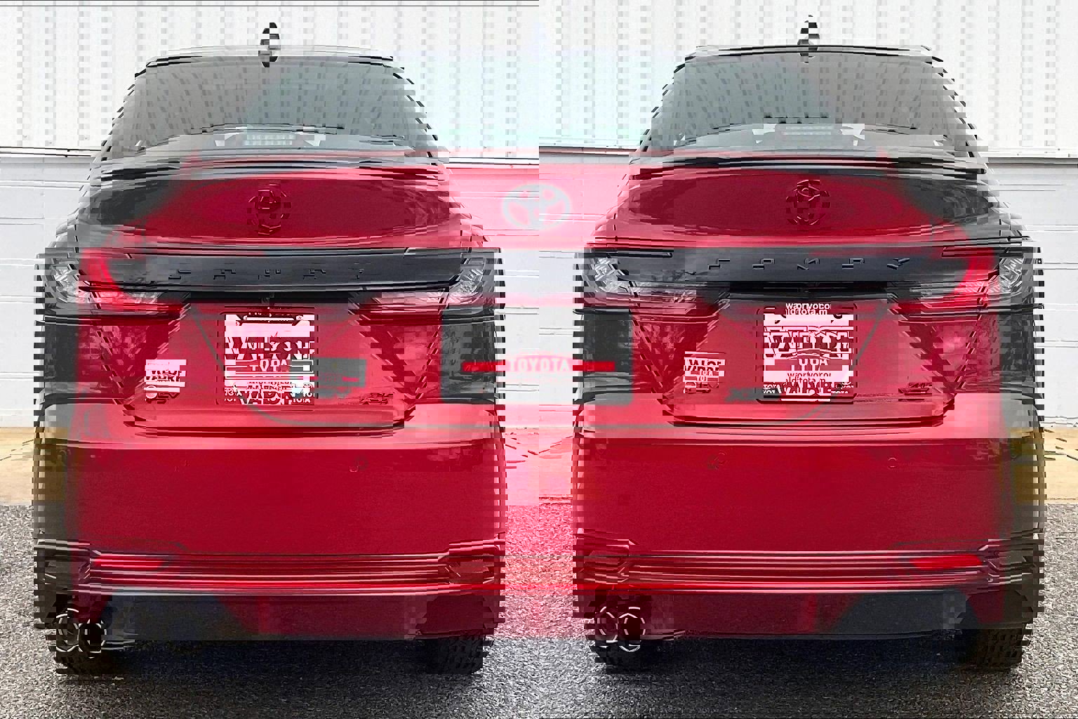 Used 2025 Toyota Camry XSE w/ Premium Plus Package image 5