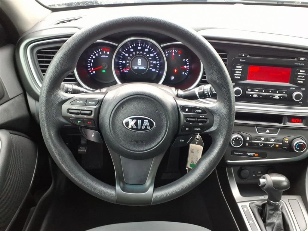 Used 2015 Kia Optima LX FWD image 25