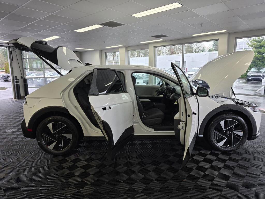 New 2026 Hyundai Ioniq 5 SEL image 16