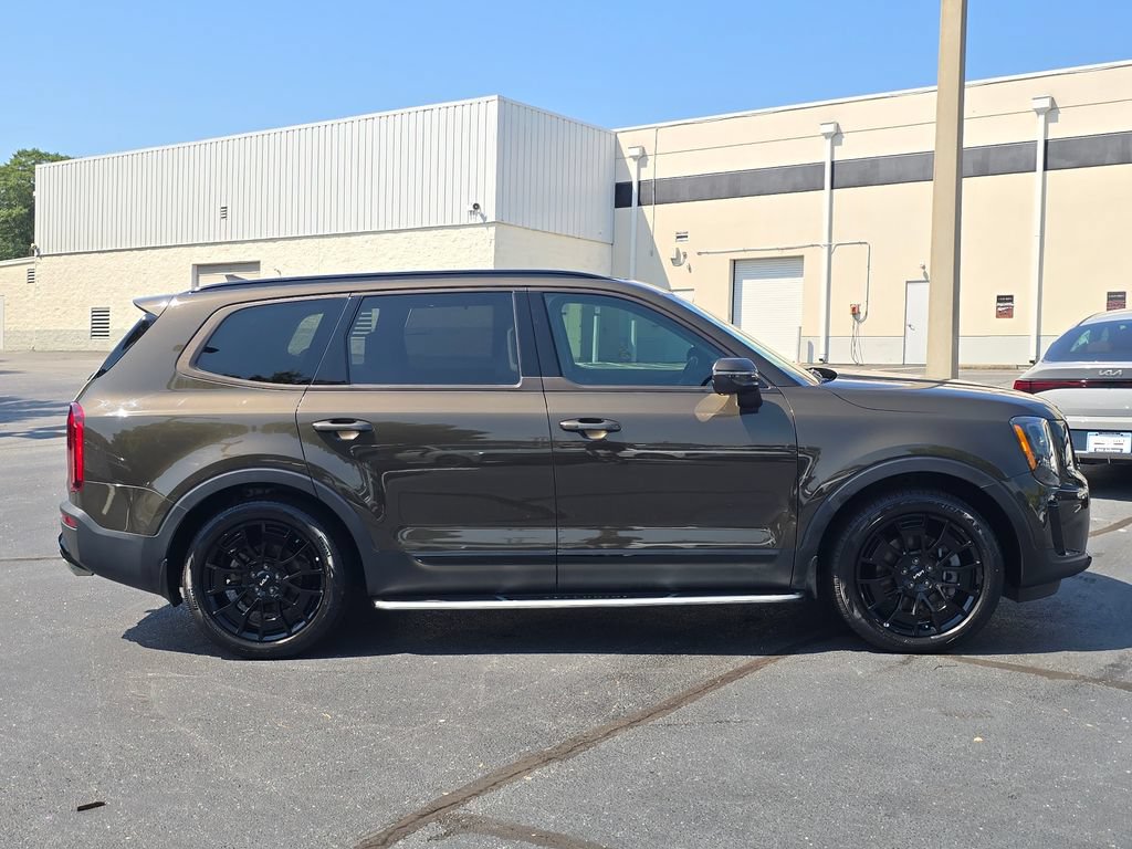 Used 2022 Kia Telluride EX w/ EX Premium Package AWD/4WD image 2