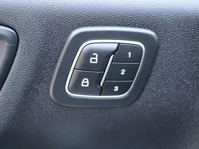 Used 2023 Ford Escape ST-Line Elite w/ Premium Technology Package image 27