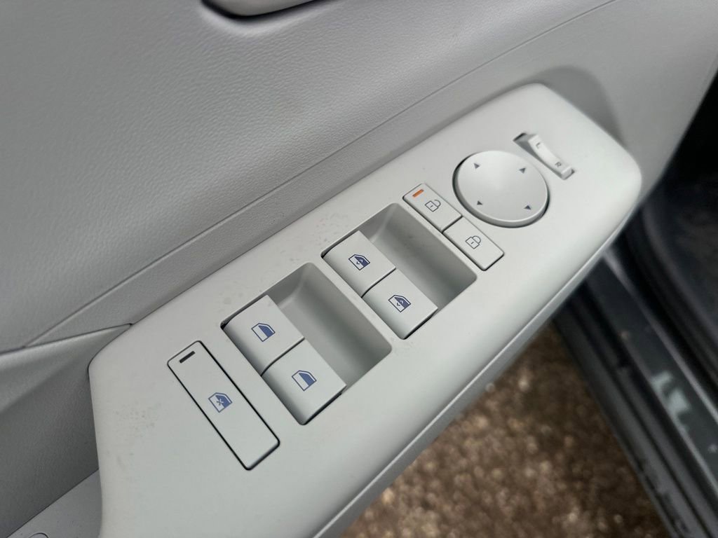 New 2026 Hyundai Kona SEL Sport image 12