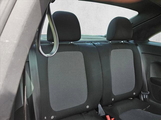 Used 2017 Volkswagen Beetle 1.8T S FWD image 17