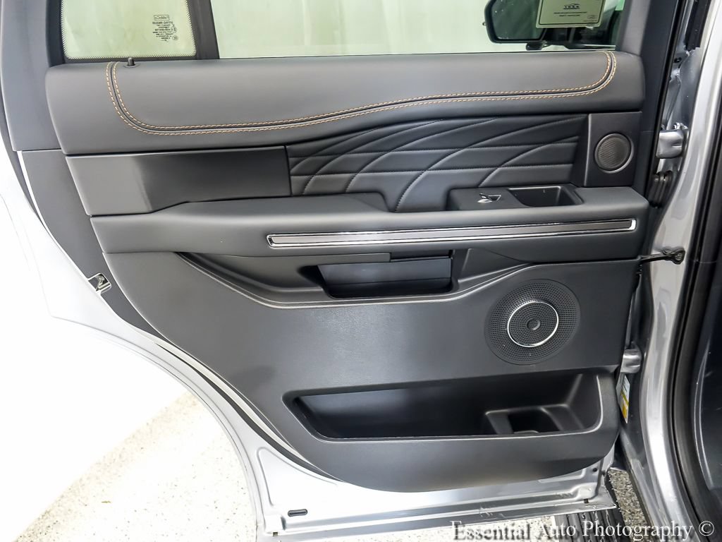 Certified 2023 Ford Expedition Platinum AWD/4WD image 24