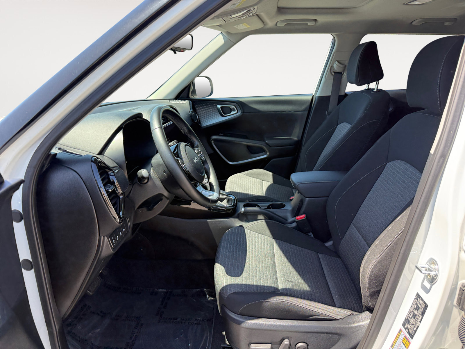 Certified 2023 Kia Soul EX FWD image 10