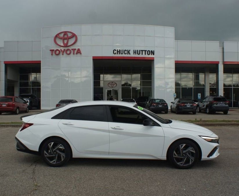 Used 2025 Hyundai Elantra Sport