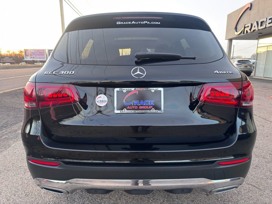 Used 2020 Mercedes-Benz GLC 300 4MATIC w/ Exterior Lighting Package image 42