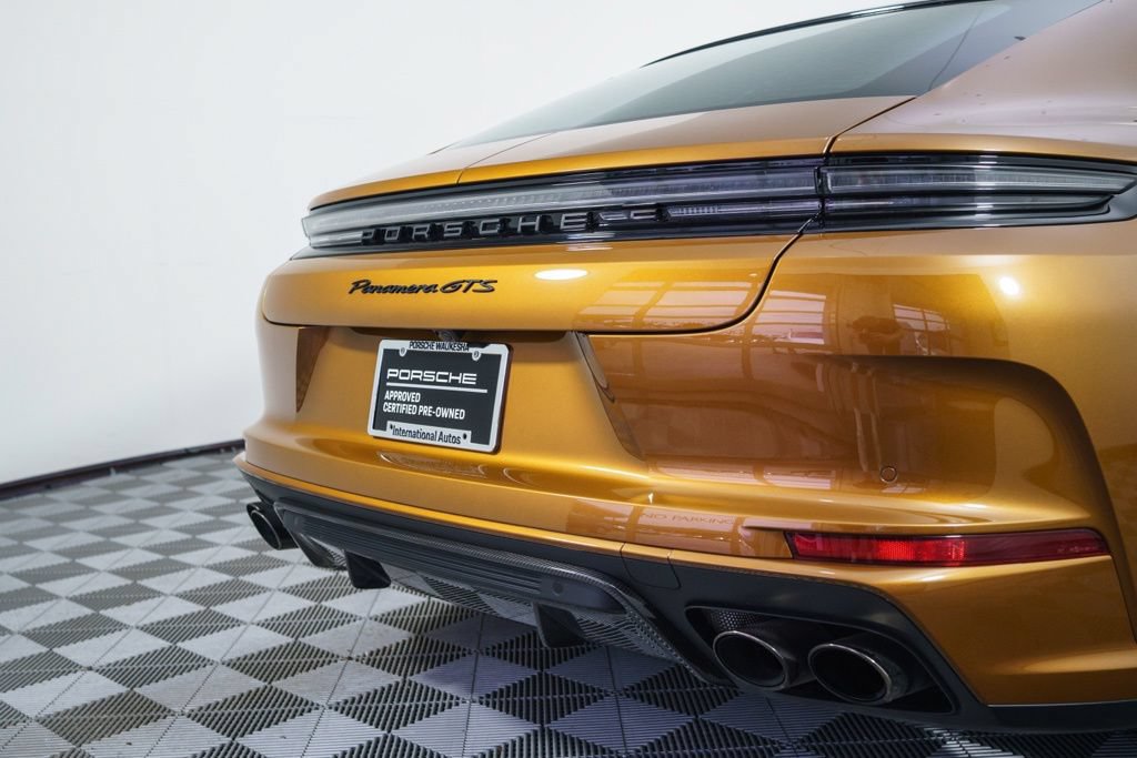 Certified 2025 Porsche Panamera GTS AWD/4WD image 17