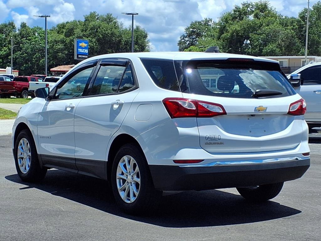 Used 2018 Chevrolet Equinox LS image 22