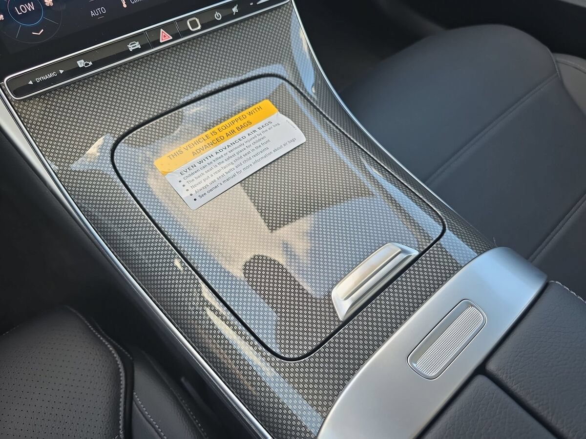 New 2026 Mercedes-Benz C 300 4MATIC Sedan image 24