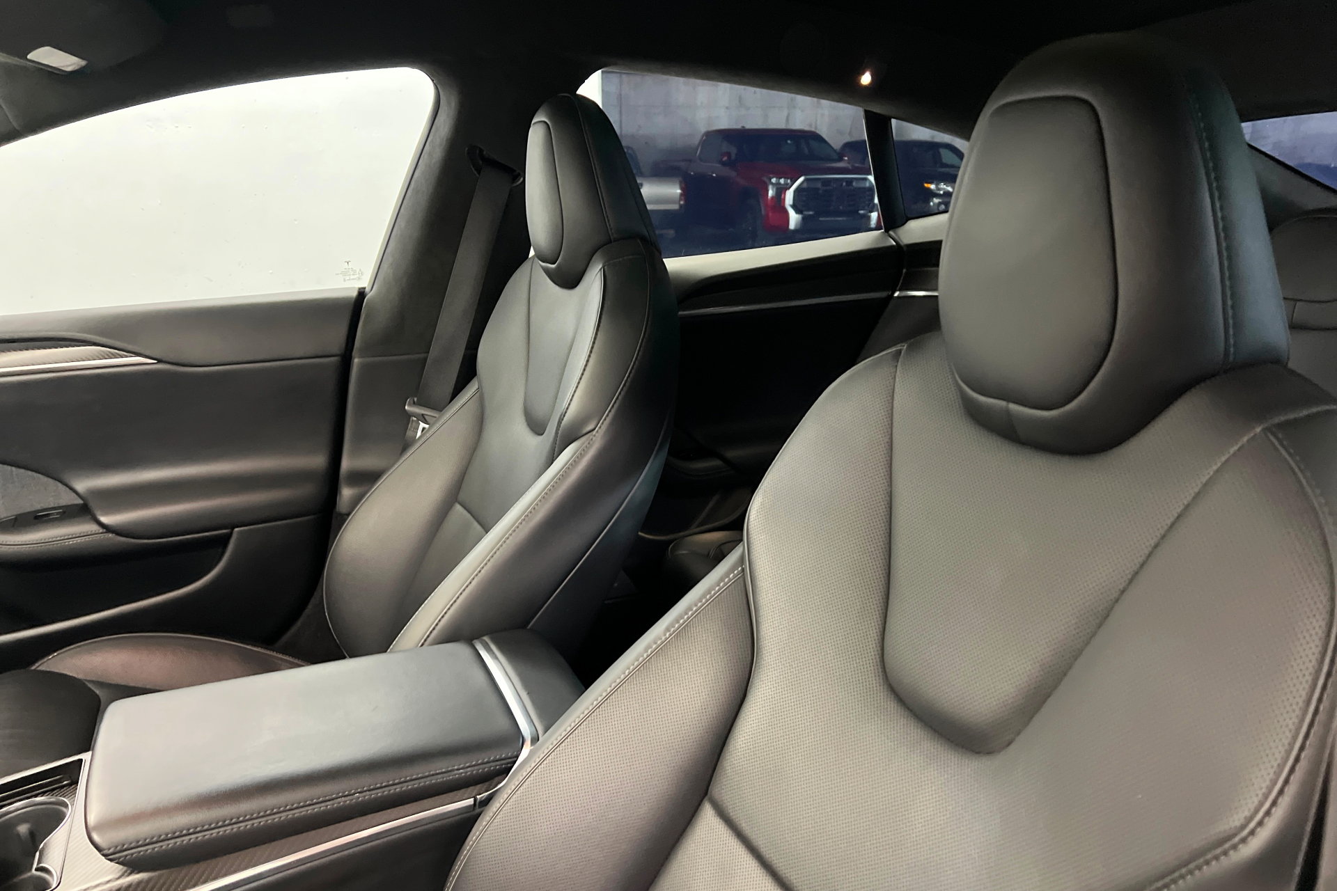 Used 2022 Tesla Model S Plaid AWD/4WD image 16