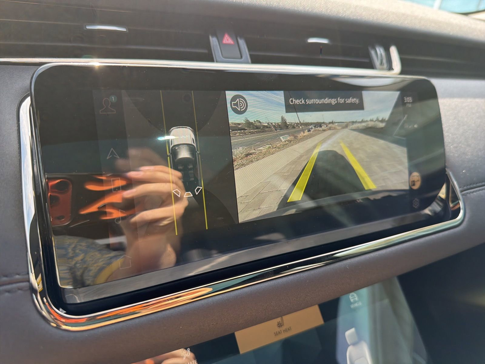 Used 2023 Land Rover Range Rover Evoque R-Dynamic SE image 47