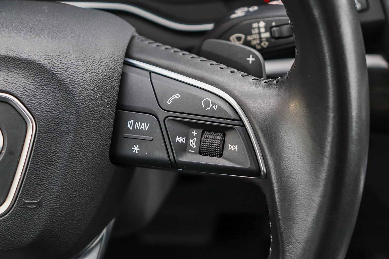 Used 2020 Audi Q5 e Premium Plus w/ Premium Plus Package image 20