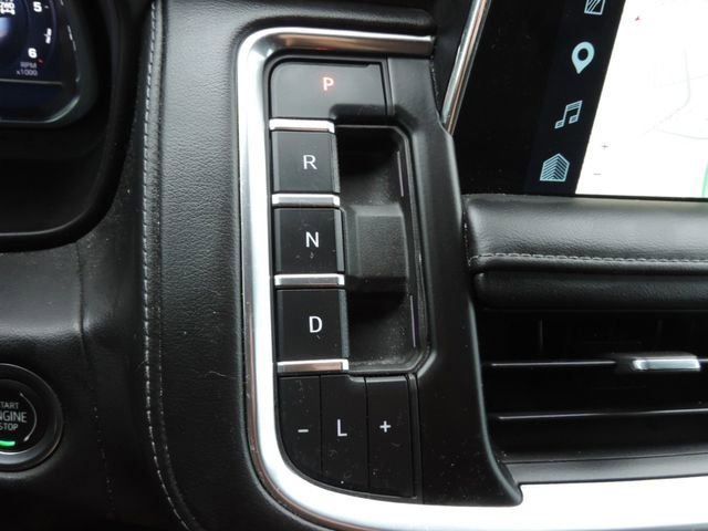 Used 2022 Chevrolet Tahoe Z71 w/ Luxury Package AWD/4WD image 29