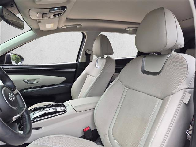 Used 2022 Hyundai Tucson Limited FWD image 13