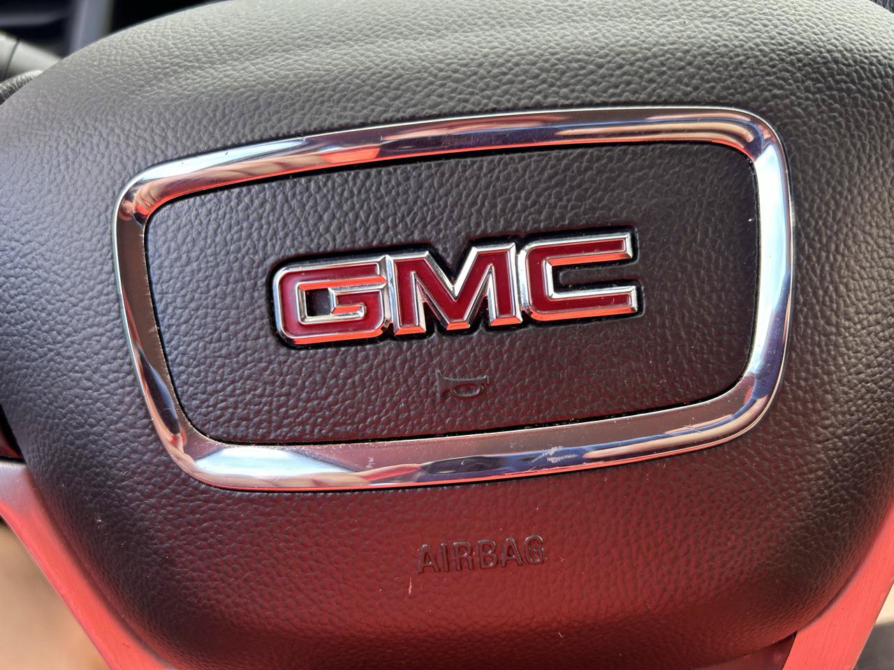 Used 2022 GMC Acadia SLT w/ LPO, Roadside Safety Package AWD/4WD image 21
