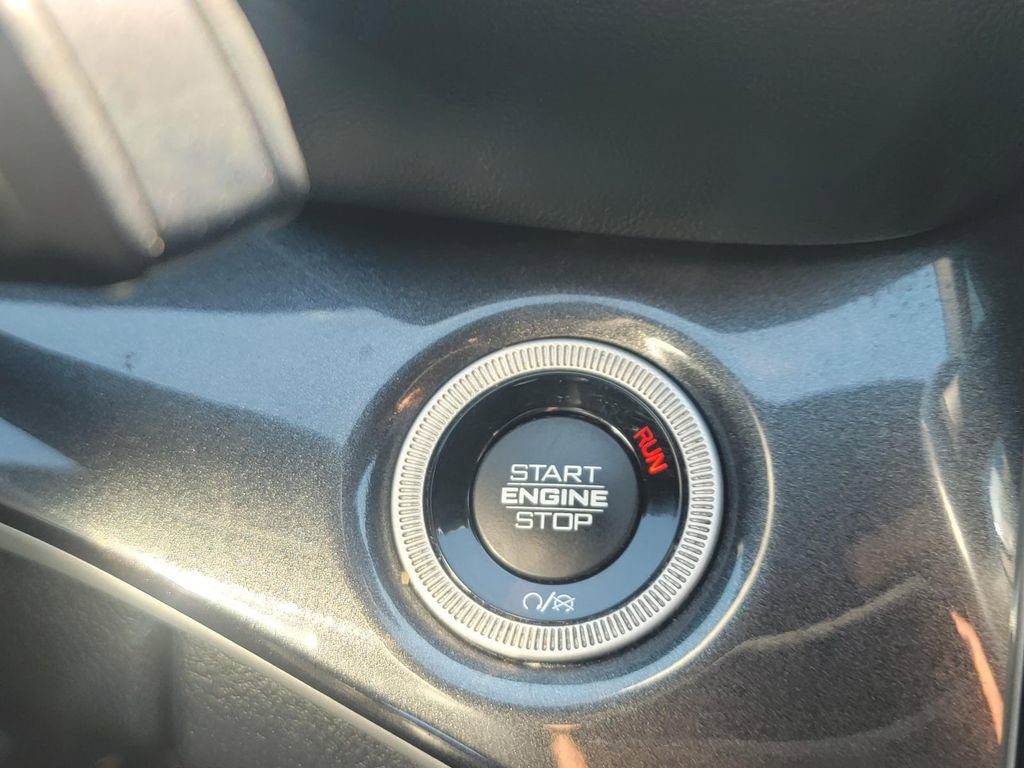 Used 2021 Jeep Grand Cherokee L Laredo AWD/4WD image 27