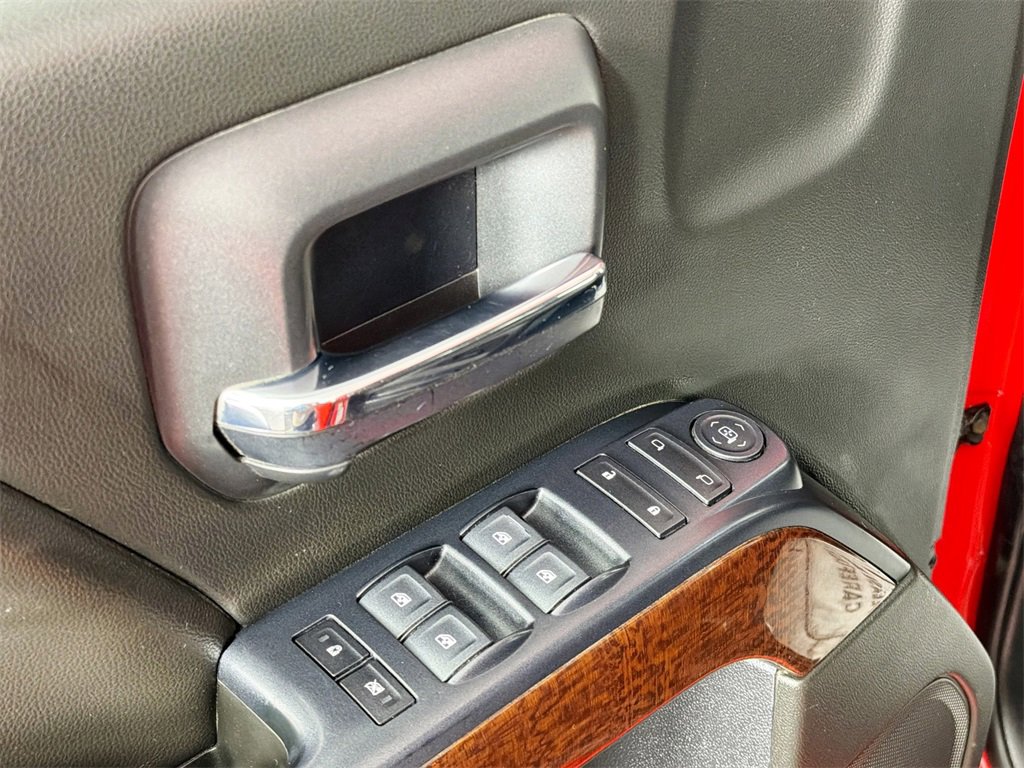 Used 2018 GMC Sierra 2500 SLE image 16