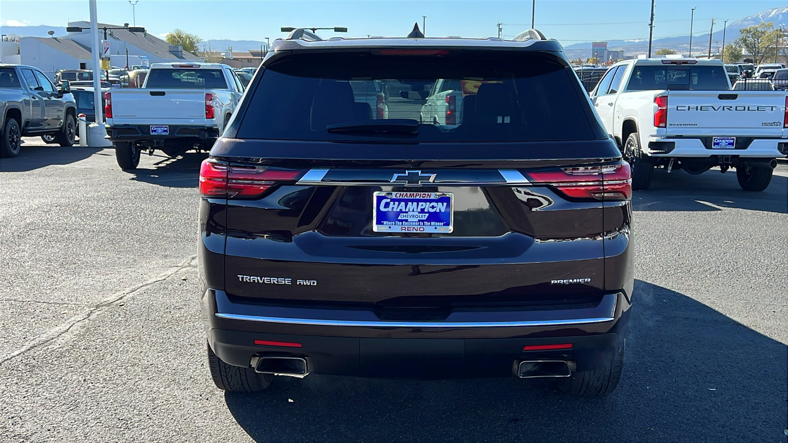 Certified 2023 Chevrolet Traverse Premier w/ LPO, Floor Liner Package image 6