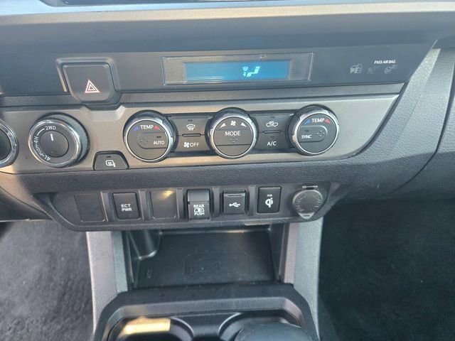 Used 2023 Toyota Tacoma TRD Off-Road AWD/4WD image 17